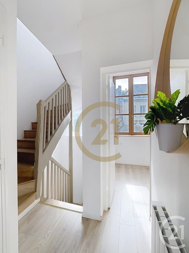 Appartement Triplex à vendre - 5 pièces - 113.68 m2 - BOLBEC - 76 - HAUTE-NORMANDIE - Century 21 Cabinet Mariette