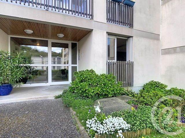 Appartement F1 à vendre - 2 pièces - 60.35 m2 - BOLBEC - 76 - HAUTE-NORMANDIE - Century 21 Cabinet Mariette