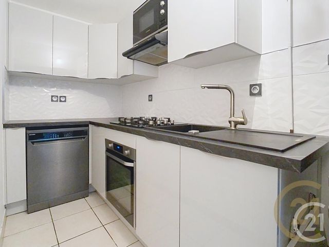 Appartement F3 à vendre - 3 pièces - 84.0 m2 - GRUCHET LE VALASSE - 76 - HAUTE-NORMANDIE - Century 21 Cabinet Mariette