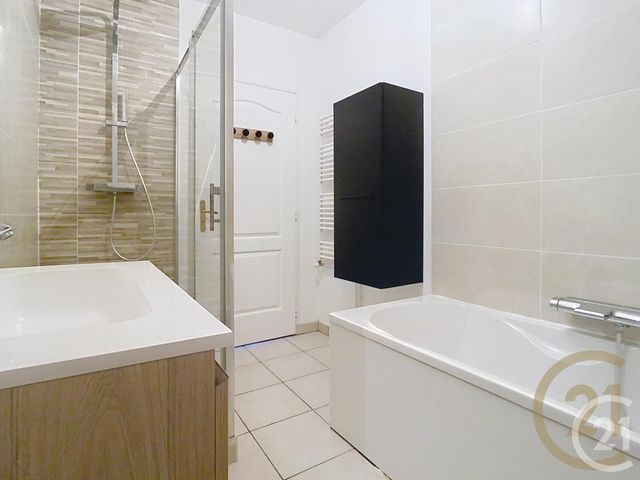 Appartement F3 à vendre - 3 pièces - 84.0 m2 - GRUCHET LE VALASSE - 76 - HAUTE-NORMANDIE - Century 21 Cabinet Mariette